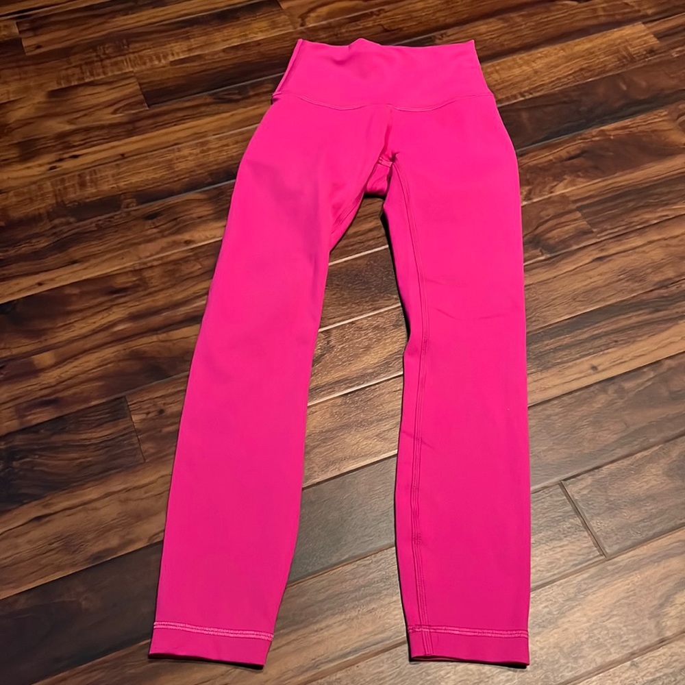Lululemon hot pink size 0 Wunder Under leggings  23” inseam
